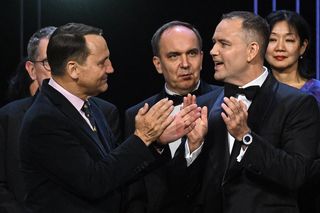 Rafał Trzaskowski i Radosław Sikorski na uroczystej gali po Konkursie Chopinowskim