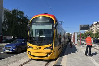 Po 50 latach tramwaje znów kursują na Sielce. Otwarcie odcinka trasy łączącej Wilanów z Mokotowem