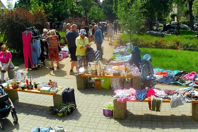 Pchli targ na pl. im. Waleriana Pawłowskiego