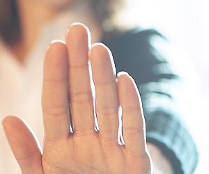 ASERTYWNOŚĆ, czyli umiejętność wyrażania własnego zdania i przyjmowania krytyki