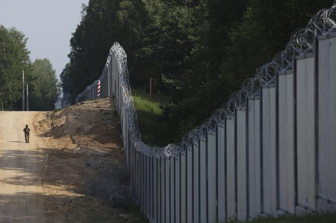Mateusz Morawiecki "Mur ochroni nas przed inwazją"