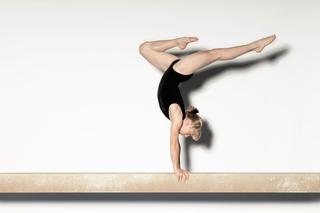 Gimnastyka artystyczna - ćwiczenia, figury, efekty uprawiania