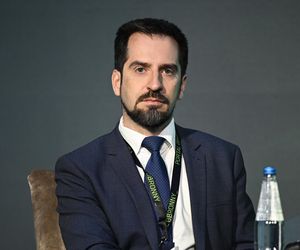 Komponent lotniczy i satelitarny w systemie bezpieczeństwa morskiego