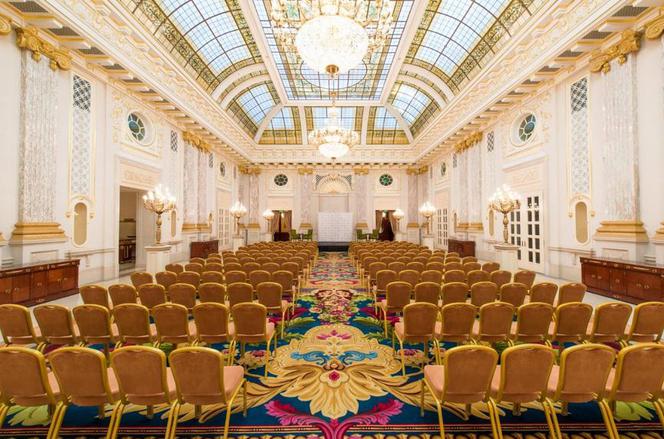 Fairmont Grand Hotel