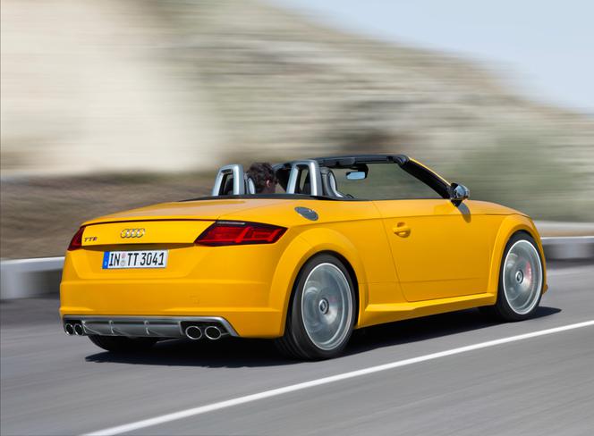 Audi TTS Roadster 2015
