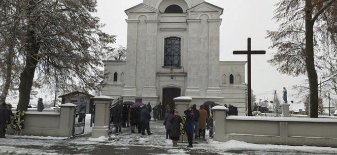 Pogrzeb zamordowanej komorniczki Ewy. Zabójca zadał jej 40 ciosów nożem