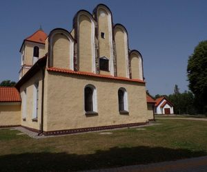 Weekend na Mazurach? Koniecznie zobacz tę wieś! To nie tylko jezioro, ale i historia