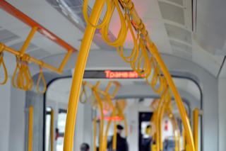 Łódź: Pobili w tramwaju kontrolera biletów i uciekli