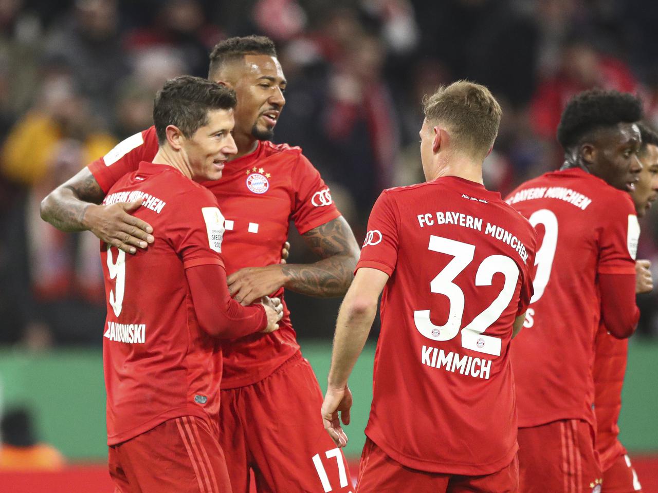 Rząd wydał zgodę, Bundesliga WRACA DO GRY! Lewandowski znów na boisku już za kilka dni