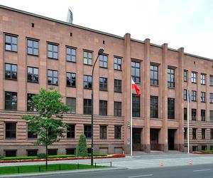 MSZ ogłasza przetarg na projekt biurowca w centrum Warszawy: architekci zbulwersowani