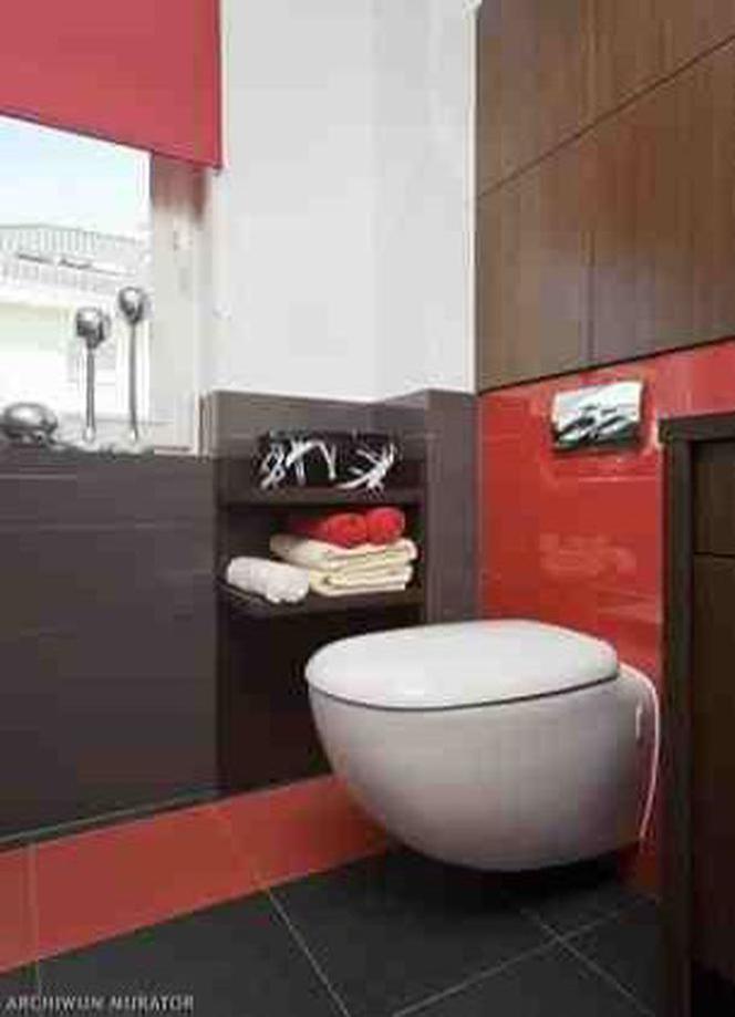 Aranżacja nowoczesnej łazienki - szaro-czerwona łazienka