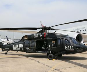 S-70i Black Hawk