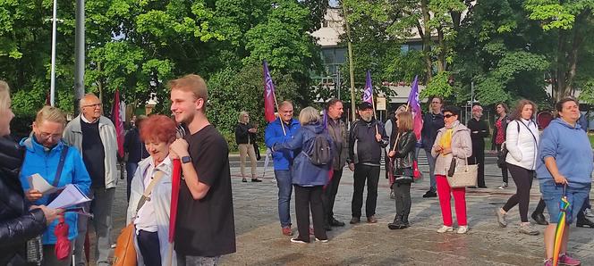 Protest kobiet "Ani jednej więcej!" w Kielcach (14 czerwca 2023)