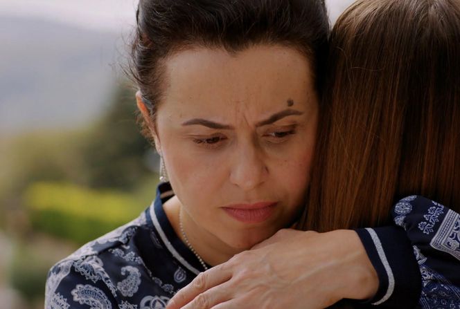 Miłość i nadzieja odcinek 282: Cavidan, Sila