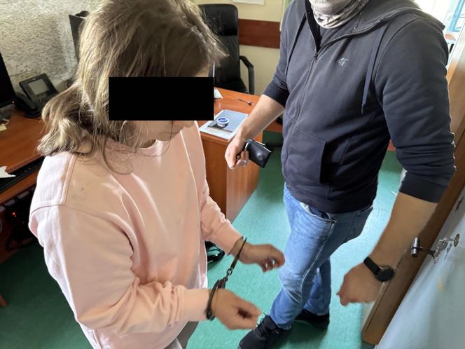 Małżeństwo sutenerów i miilion w gotówce. Zatrzymanie w Warszawie