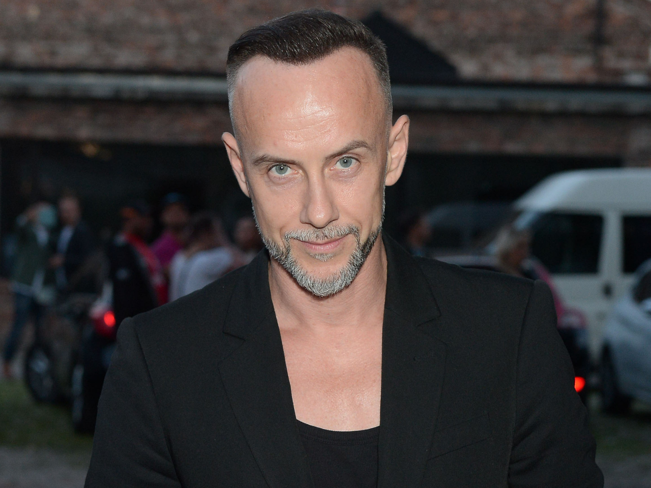Nergal wyśmiał chorobę Bruce'a Willisa. Fani czują się zażenowani