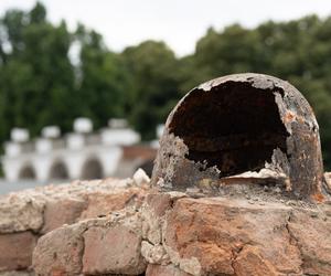 Niezwykłe znaleziska pod Pałacem Saskim. To znaleźli archeolodzy