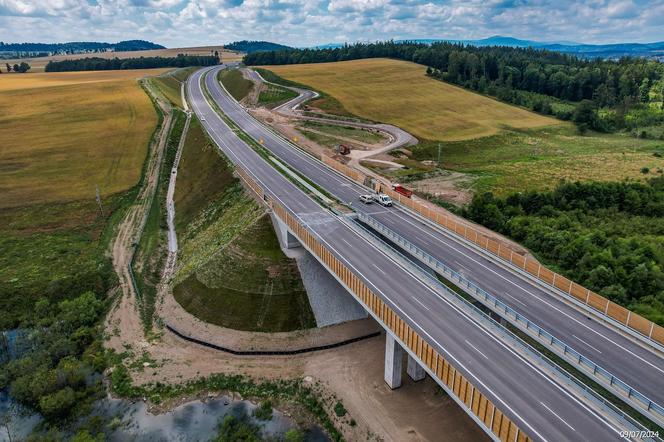 Odcinek Bolków – Kamienna Góra liczy w sumie nieco ponad 16 kilometrów długości. W dłuższym tunelu będzie odcinkowy pomiar prędkości