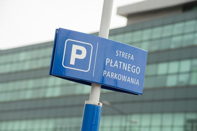 Warszawa rozszerza stregę płatnego parkowania