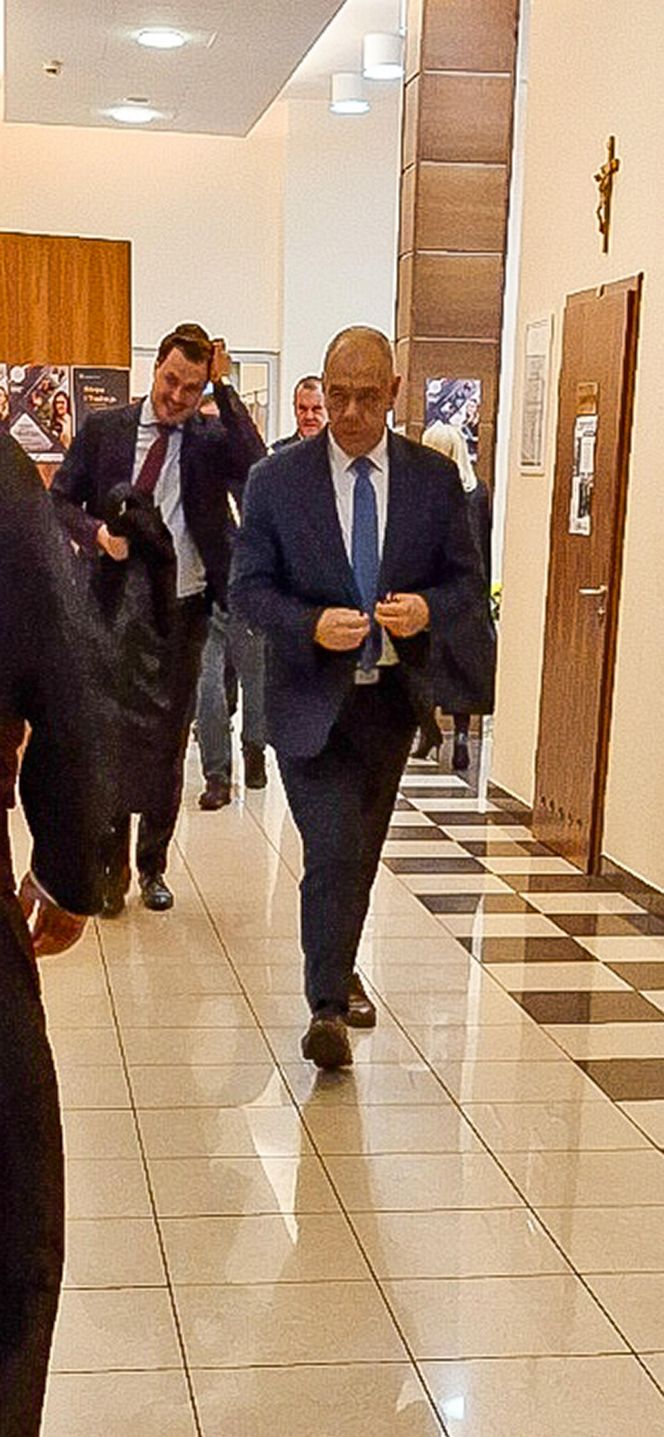 Piękne studentki o. Rydzyka przyćmiły byłego prezydenta Andrzeja Dudę