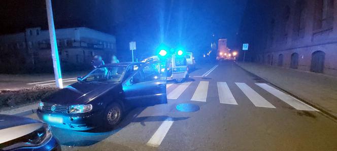 Elbląg: Po pijaku wjechał w radiowóz! Był pijany i zasnął za keirownicą!