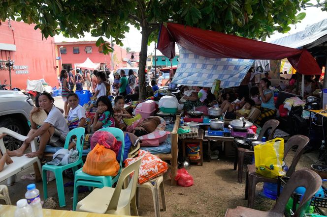Potężne trzęsienie ziemi w Azji, ostrzeżenie przed tsunami. "Fale do trzech metrów"