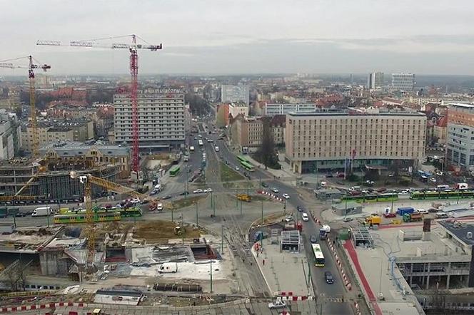 Remont ronda Kaponiera ma się zakonczyć w ciągu najbliższych tygodni.