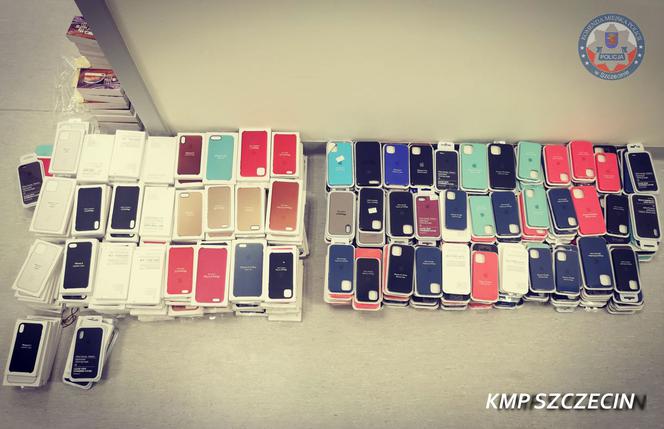 Policjanci ze Szczecina zabezpieczyli podróbki warte 300 tysięcy złotych