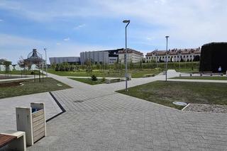 Takie rzeczy można kupić w lokalu Rydzyka! Są nawet płyty tej artystki. Otworzyliśmy usta ze zdziwienia