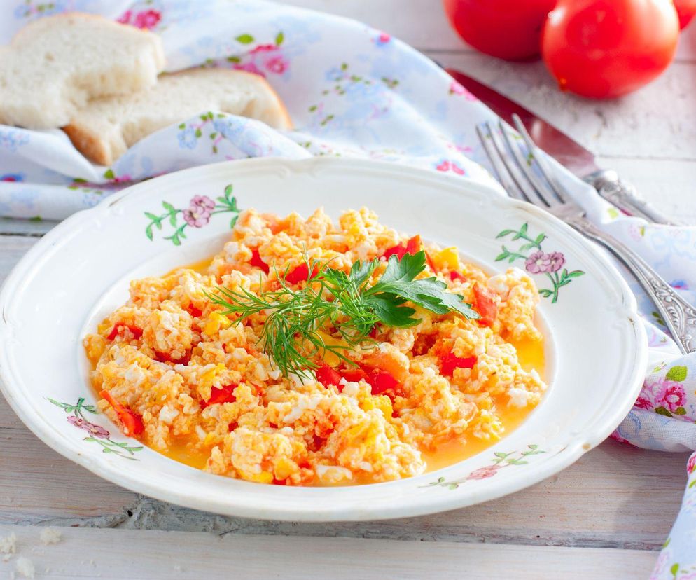 jajecznica z pomidorami Magdy Gessler