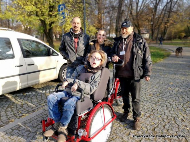 Rikszą po Radomiu! Tak niepełnosprawne dzieci spełniają marzenia! 