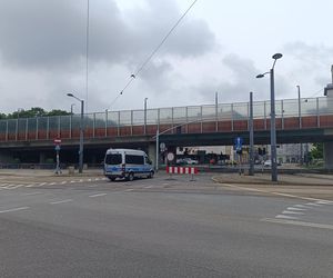 Estakada w Chorzowie zamknięta. Chaos organizacyjny i komunikacyjny. To jest skandal