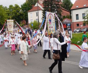Boże Ciało 2025. Tysiące osób uczestniczyło w olsztyńskich procesjach