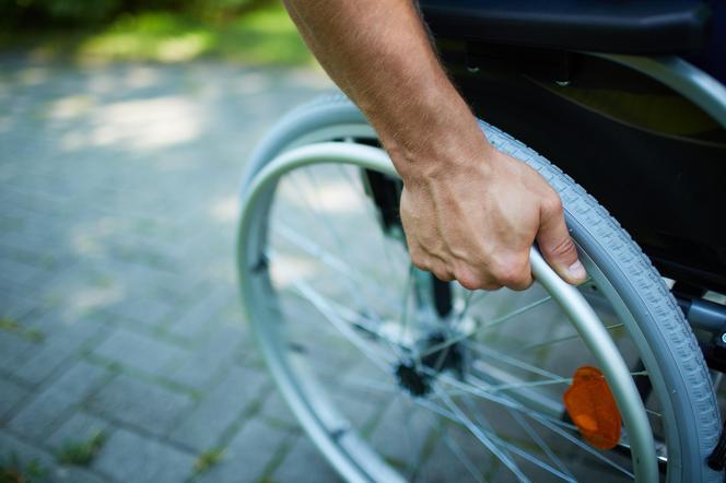 Ruszył otwarty konkurs ofert na realizację usługi asystenta osoby z niepełnosprawnościami