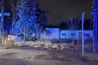 Pijany kierowca BMW wjechał w budynek