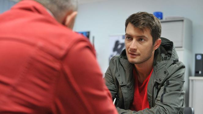 Barwy szczęścia odc. 2018. Oskar Kołecki (Maciej Czachowski)