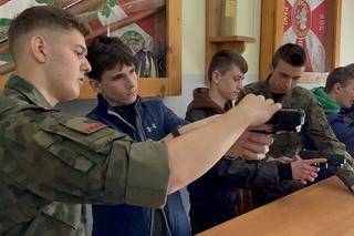 Wirtualna strzelnica w Zespole Szkół nr 2 w Nowym Sączu 