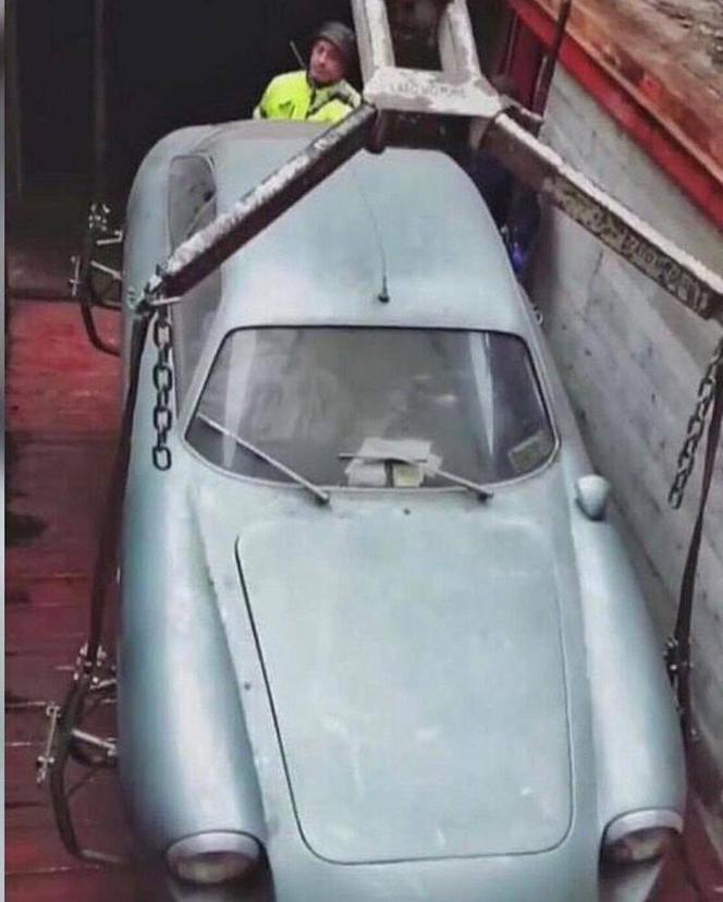 Po 35 latach wyciągnęli unikalną Alfę Romeo z piwnicy. Giulietta SZ została sprzedana za kilkaset tys. euro - ZDJĘCIA