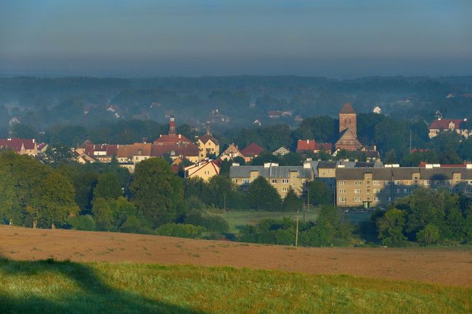Te wsie w woj. warmińsko-mazurskim dawniej były miastami. Na liście znane miejsca