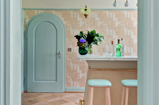 Zabytkowa secesyjna willa niedaleko Zurychu