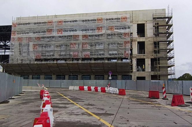 Budowa kompleksu kliniczno-dydaktyczno-badawczego PUM