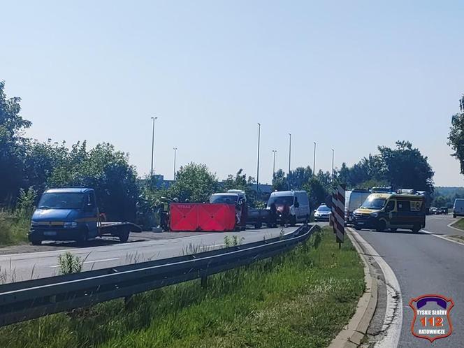 Śmiertelny wypadek na ul. Turyńskiej w Bieruniu. Nie żyje 25-letni motocyklista