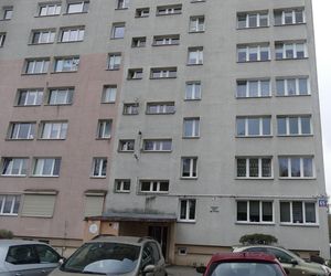 Seria napadów w Łodzi. Kobiety boją się wracać same do domów