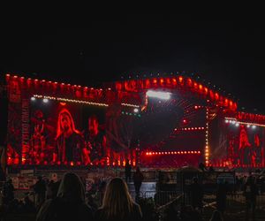 Pol’and’Rock 2025 - kto zagra na Dużej, a kto na Małej Scenie? Rozpiska godzinowa tegorocznych koncertów [LINE-UP]