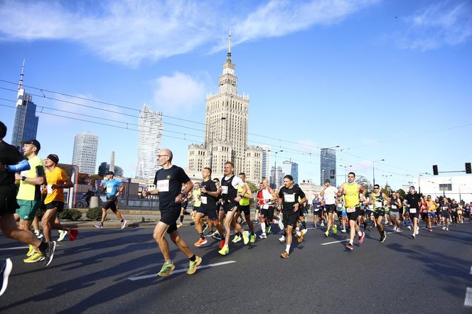 Uczestnicy 46. edycji Nationale-Nederlanden Maratonu Warszawskiego