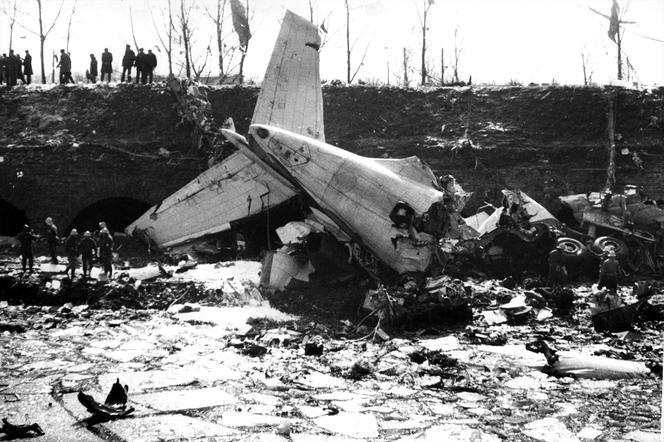  To największa katastrofa lotnicza w okolicach Warszawy od 30 lat! Koszmarny wypadek w Nowym Dworze Mazowieckim