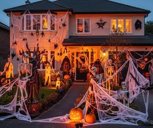 Halloweenowe dekoracje w Pawłowie. Co zaskoczyło właściciela najbardziej mrocznego domu w regionie?