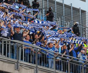 Lech Poznań - Legia Warszawa. Zdjęcia kibiców