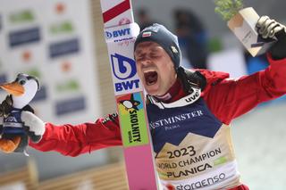 MŚ Planica 2023: Piotr Żyła mistrzem świata! Skokiem po złoto pobił rekord skoczni!