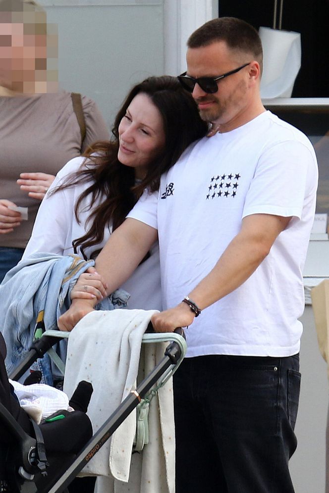 Marcin Hakiel z Dominiką i synkiem Romeo w Sopocie